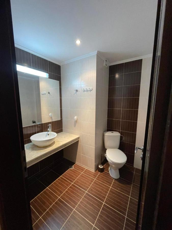 Babylon Sp Apartments Pantai Sunny Bagian luar foto
